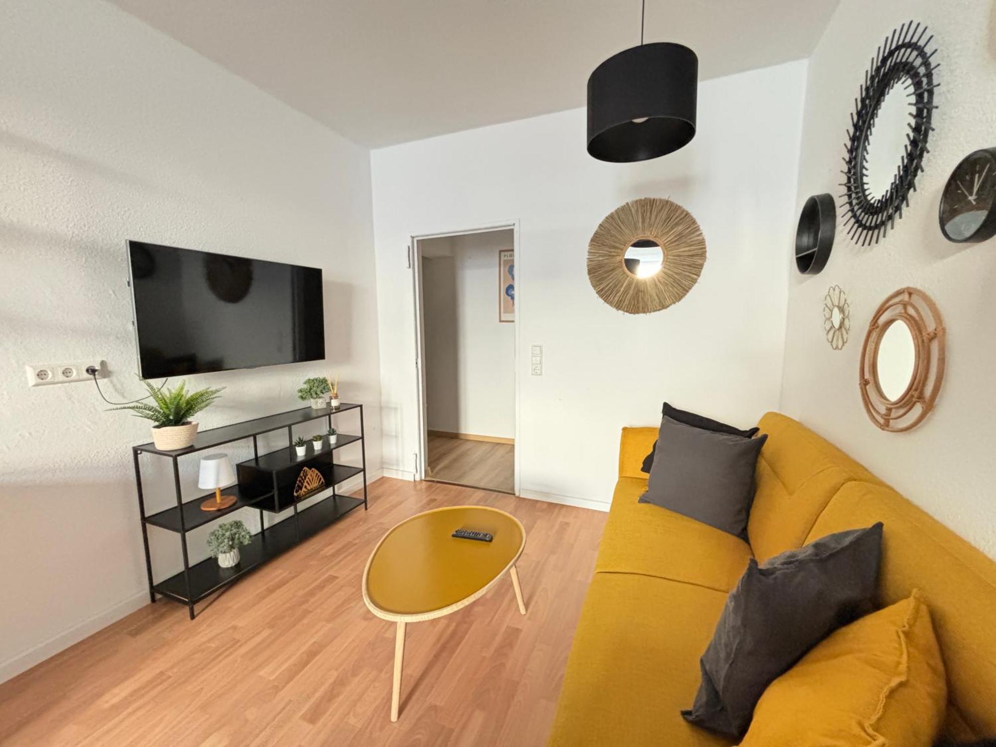 150Qm - 5 Rooms - Free Parking - Mallibase Apartments Ανόβερο Εξωτερικό φωτογραφία